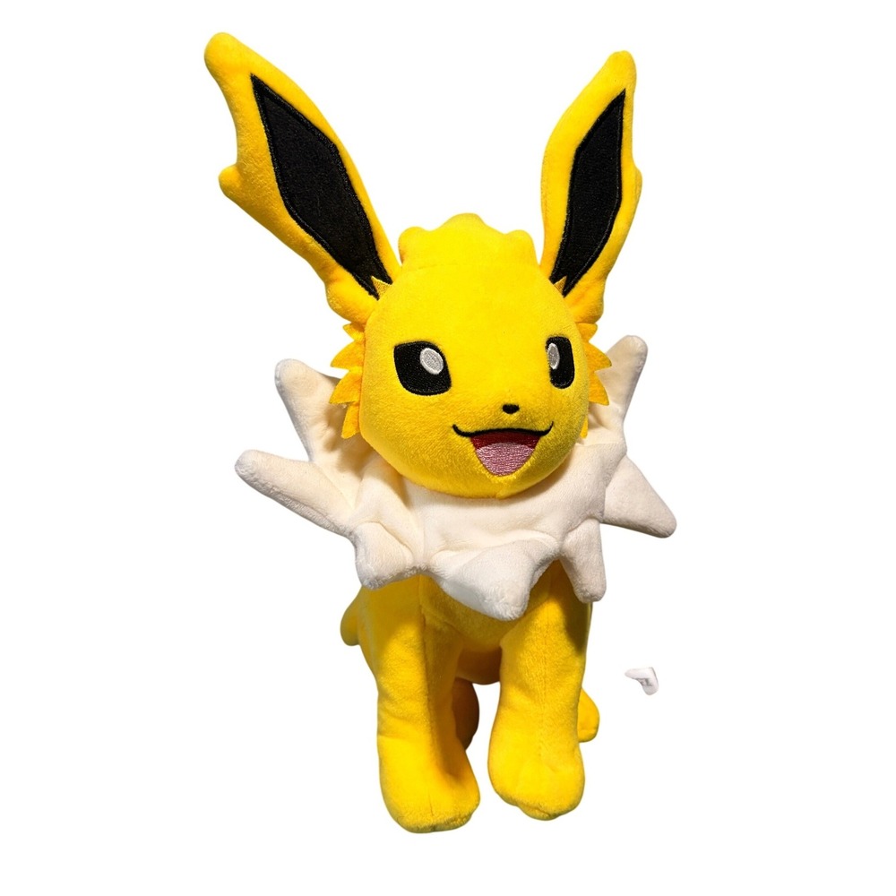 Pokemon Jolteon Plush 2018 Wicked Cool Toys WCT Electric Type Eeveelution Yellow